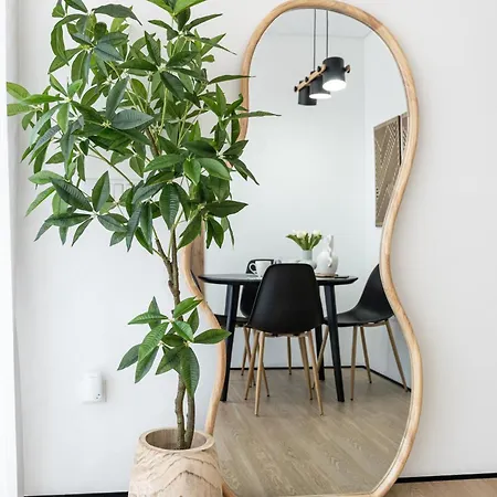 Water Lily Авейру