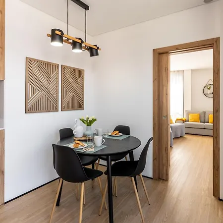 Апартаменты Water Lily